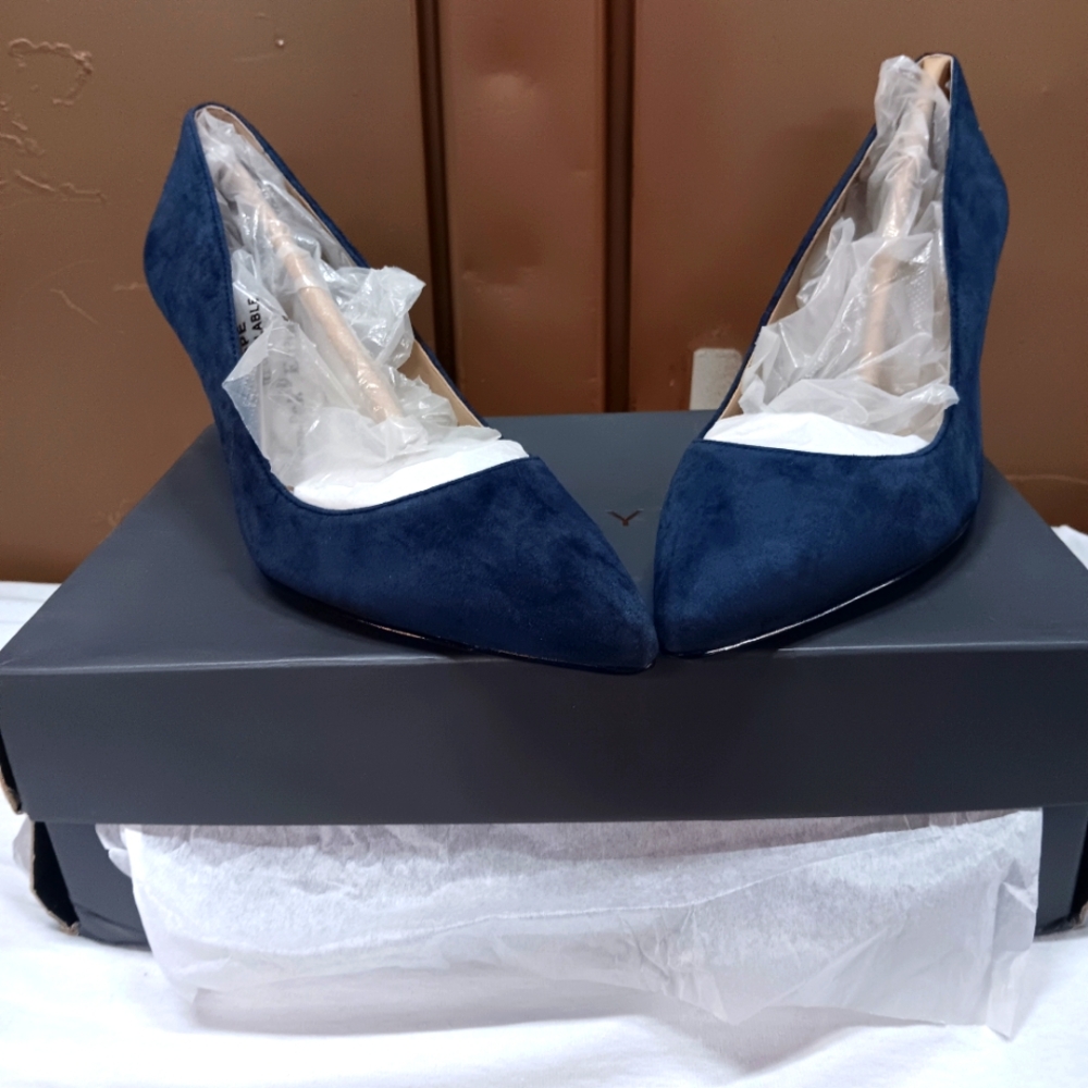 Ann Taylor heels